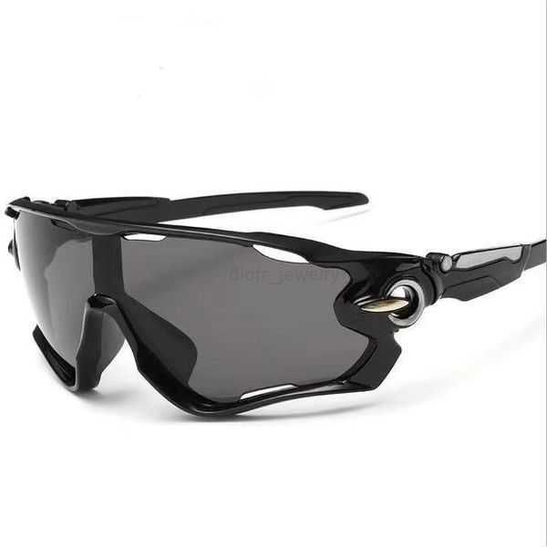 

men cycle viper sunglasses designer sunglasses men viper new sports sunglasses men polarized tr90 material uva/uvb lens sun glasses women or, White;black