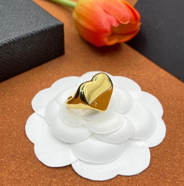 

designer gold heart cluster rings for womens letter p jewelry fashion ring designers bague wedding party jewelry gift, Golden;silver