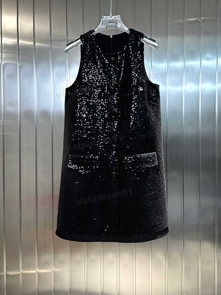 

dresses designer womens clothing 23ss new ies reflective sequin fabric great texture small shoulder design luxury dress 2 colors sleeveless, Black;gray
