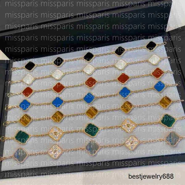 

fashion women charm designer bracelets classic 4/four leaf clover chain bracelet 18k gold agate shell mother-of-pearl for women girl wedding, Golden;silver