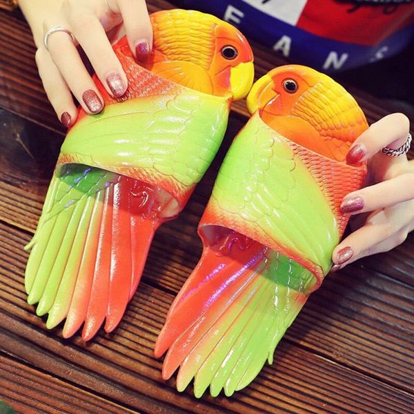 

creative personality parrot slippers couple summer parent-child children and women lovely bathing home out beach bird slippers., Black