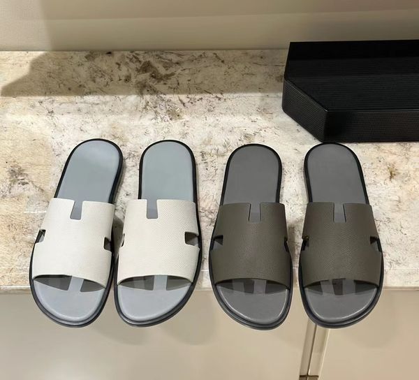 

2023 summer luxury izmir famous sandals shoes calfskin leather men slippers slip on beach pool slide outdoor chypre flats boy's h flip, Black