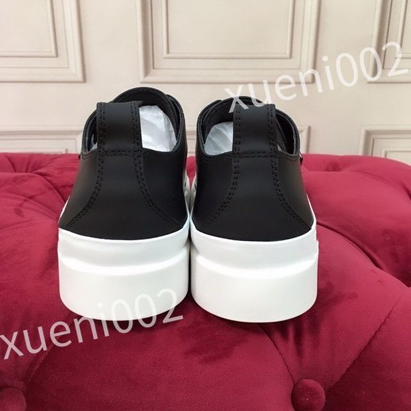 

luxury designers sneaker casual shoes mens womens leather lace up sneakers white black trainers jogging walking