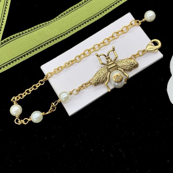 

fashion bee charm bracelets luxury designer letter bracelet gold plated chain for women lady wedding jewelry lovers gift, Golden;silver