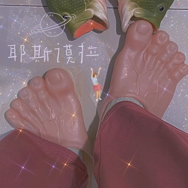 

giant slippers funny fun creative mens and womens five-finger toes big feet spoof barefoot skin barefoot five-finger slippers., Black