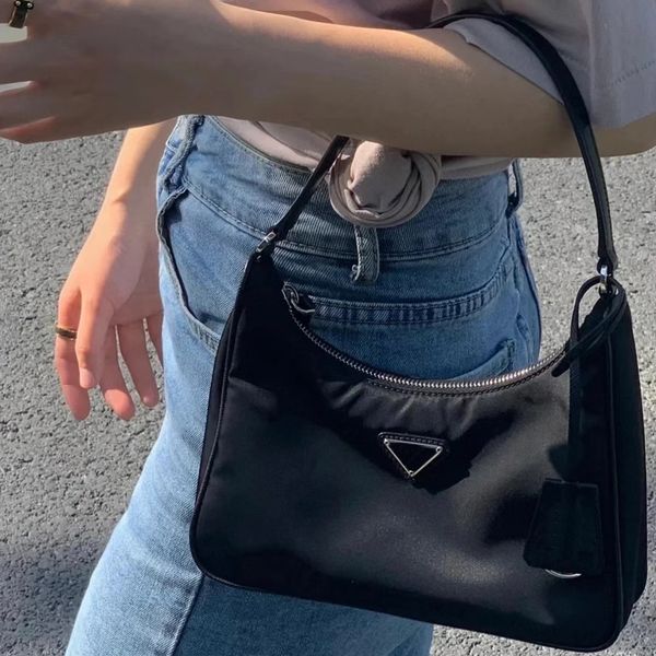 

2000 re-nylon recycled nylon handbag hobos designer bags purse tote armpit triangle half moon letters plain crossbody underarm backpack wome