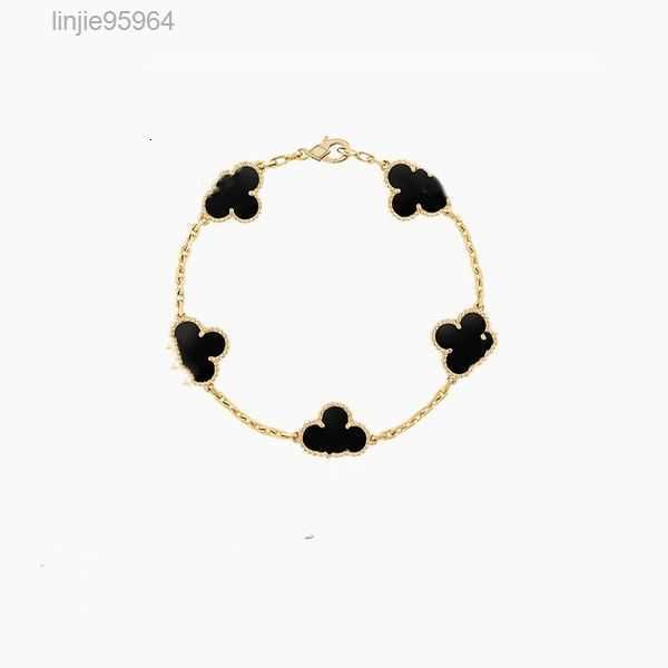 

luxury clover four designer fashion charm bracelets for girls women 18k gold silver black white red green brand bracelet wedding party jewel, Golden;silver