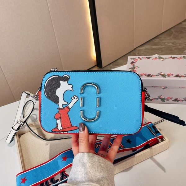 

2023 new luxury marc snapsbag designer shoulder bag camera bag ladies large capacity crossbody shopping clutch bag dhgate bag snoopy handbag