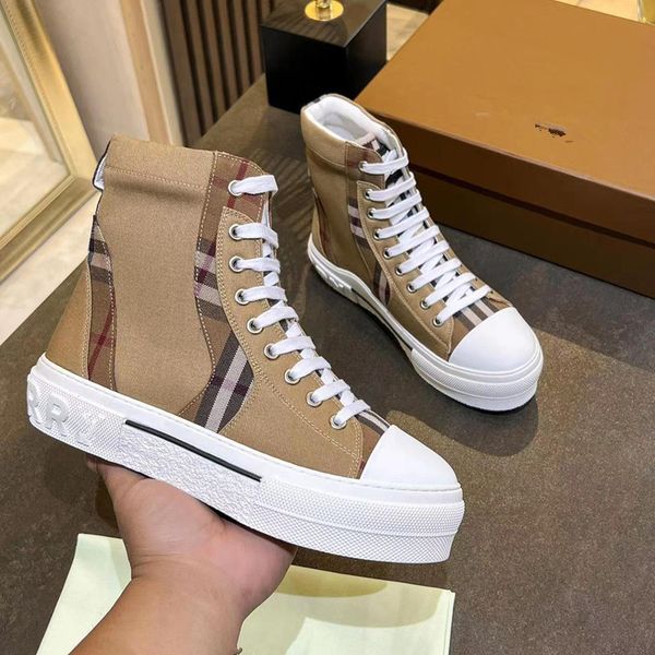 

2023 new excellent designer mens women sneaker women canvas trainers leather lace up outdoor 0601, Black