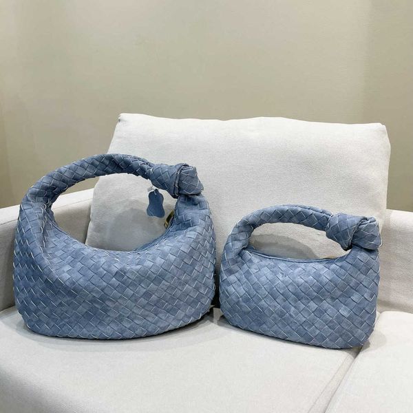 

net red denim woven armpit bag croissant 2023 fashionable portable shoulder bag banquet bag senior feeling bag female 230605