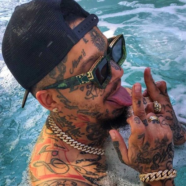 

fashion trend big frame sunglasses with green stripes, White;black