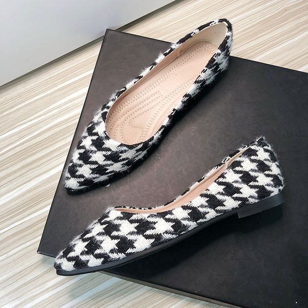 

women flat shoes plaid pointed toe boat shoes slip on loafers all match basic style large size 42 43 44 female working flats, Black