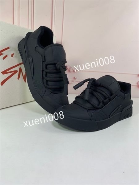 

2023new brand men classics casual shoes designer leather lace-up sneaker fashion running trainers letters woman shoes flat printed gym sneak, Red;white