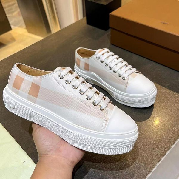 

2023 womens designers oversized leather shoes men boots ankle martin monolith boot inspired combat 0601, Black