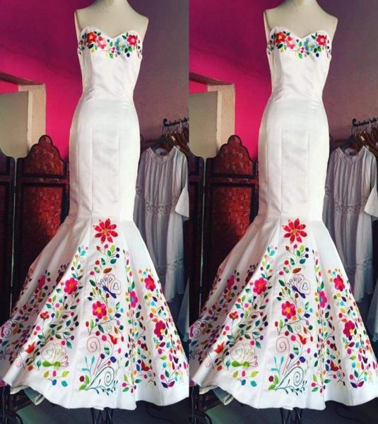

2022 vintage mexican embroidered wedding dress chic white satin sweetheart corset back formal dresses for bride6509165