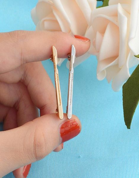 

cute small funny gold silver color scalpel pattern enamel brooches pins for women christmas demin shirt decor brooch pin metal kaw3186563, Gray