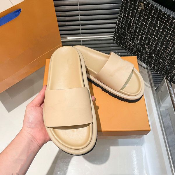 

2023 woman ordinary fabric slides slippers womens home flip flops casual sandals summer leather flat slide rubber sole sandals famous design, Black