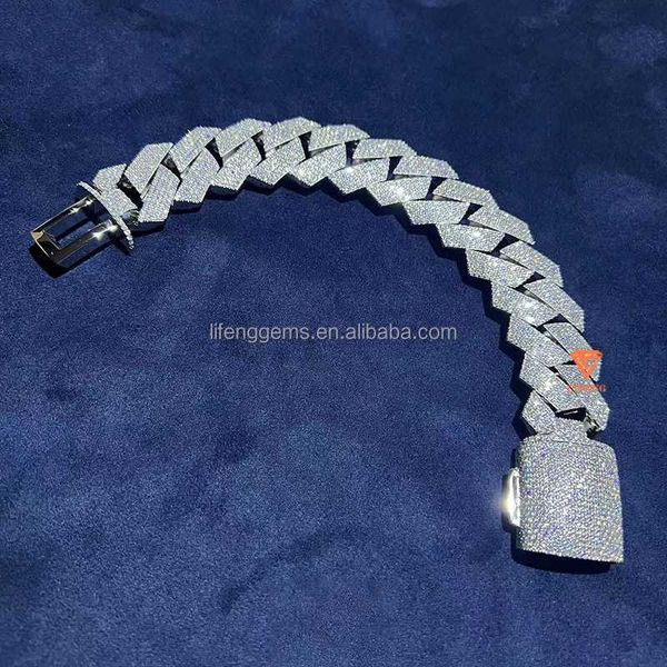 

stylish and exquisite chilled jewelry custom gold-plated long clasp chain moissanite silver cuban bracelet
