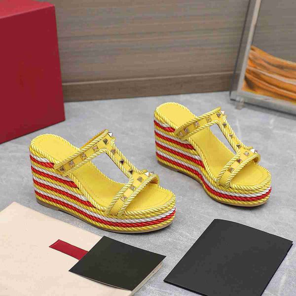 

2023 fashion sandals valentinosity luxury designer platform sandal classic slide women's high-heeled sandals h244, Black