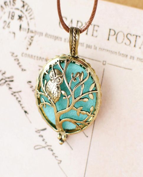 

diy aromatherapy necklace perfume locket fragrance oil hollow tree pendant necklace for women diffuser necklace jewelry gift5792161, Silver