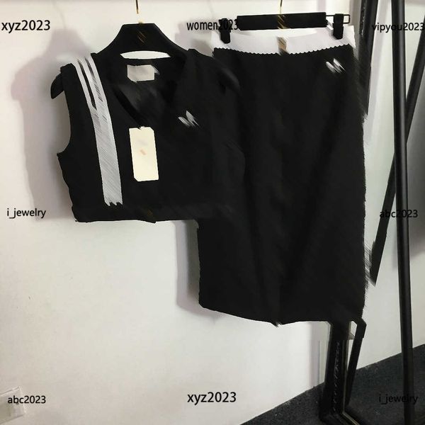 

luxury woman tracksuits two piece dress size s-l jacquard letter v-neck vest coat and ribbon high waist skirt, White