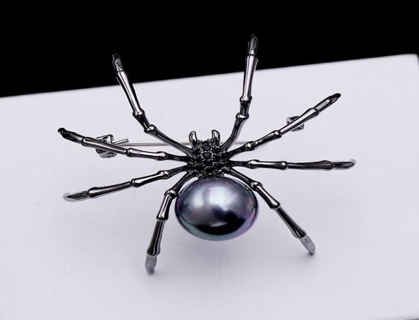 

2019 fashion personality exaggerated black spider zircon brooch highend funny personality female brooch fashion creative pin wome9630460, Gray