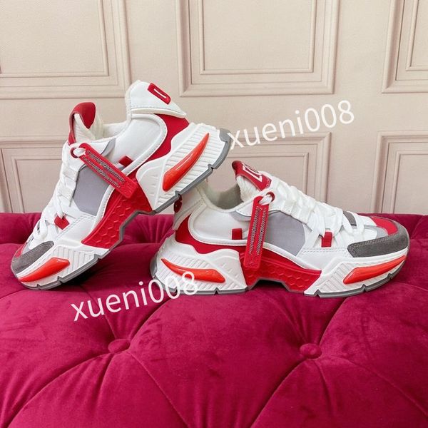 

new classics brand casual shoes leather lace-up sneaker fashion running trainers letters woman shoes flat printed gym sneakers, Red;white