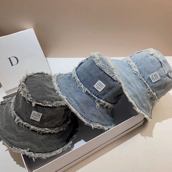 

Fashionable summer designer luxury Small Fragrance Square Label Simple and Denim Fisherman Hat French Washed Cotton Casual Basin Versatile Spring Summer Sunshade, Light blue