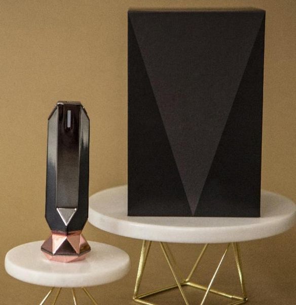 

svx facial machine multirf and dma technologies face massager6172292