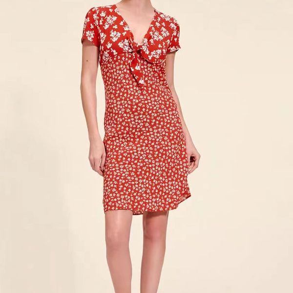 

2023 designer skims dress with red floral patchwork and bow tie short sleeved casual v-neck waistband for slimming summer dress, Black;gray