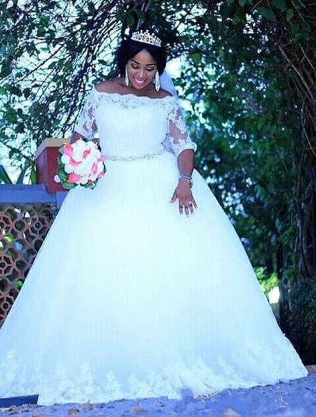 

2019 new puffy ball gown wedding dresses long sleeves lace tulle appliques court train plus size custom made formal bridal gow2759365, White