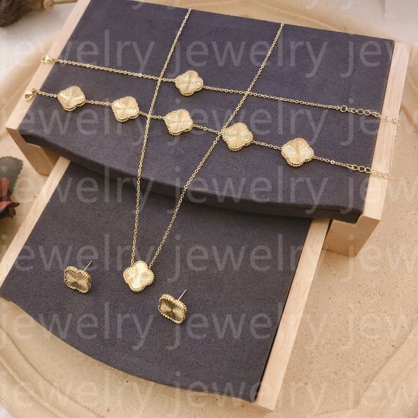 

fashion jewelry set four-leaf clover bracelet earring necklace 18k gold high-quality jewelry couples anniversary gift, Silver