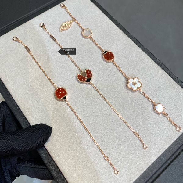 

luxury frilvoles bracelet womens lucky cherry flower spring ladybug designer jewelry set quatrefoil van clover bracelets women 5 motifs pend, Golden;silver