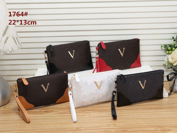 

2022 designer men shoulder briefcase black brown leather handbag luxury business man lapbag messenger bags 3 color with dust bag