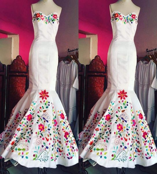 

2022 vintage mexican embroidered wedding dress chic white satin sweetheart corset back formal dresses for bride6135700