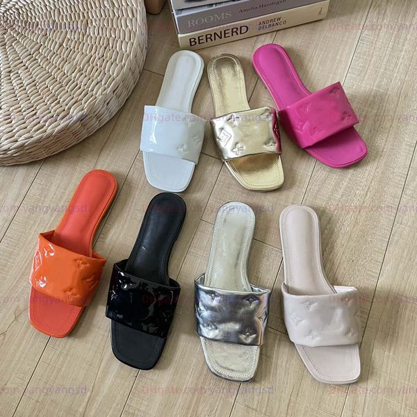 

designer sandals revival flat mules leather shoes summer women monograms embossed leather slides fashion beach sandals brown white black sho