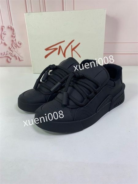 

2023brand men classics casual shoes designer leather lace-up sneaker fashion running trainers letters woman shoes flat printed gym sneakers, Red;white