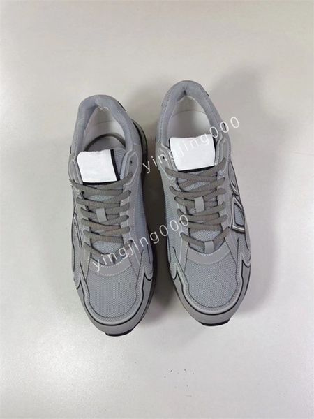 

new womens mens classics brand designers sneakers camouflage casual shoes stylist shoes designer checkered studded flats mesh fashion traine, Black