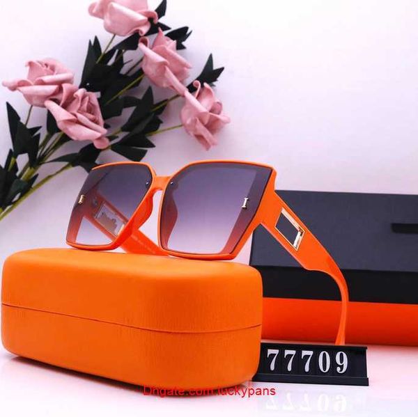 

fashion couple luxurys designers sunglasses for women mens sun glasses outdoor drive holiday summer polarized woman sunglass box, White;black