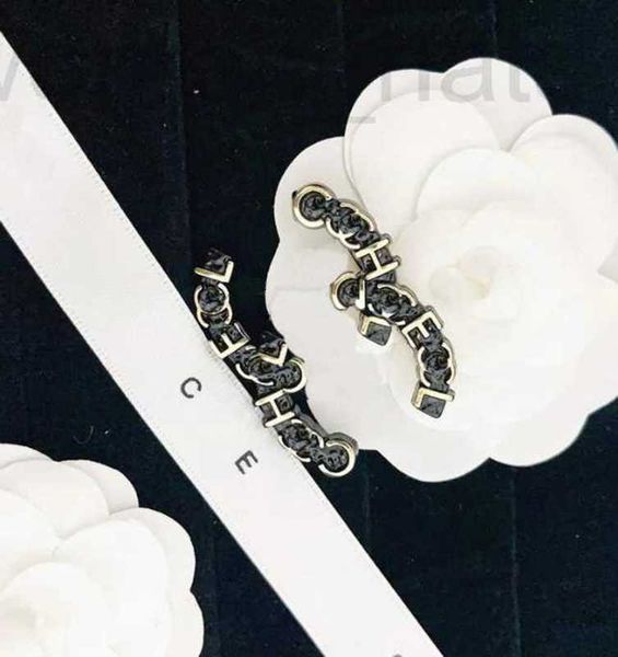 

pins, brooches designer 23ss fashion designer letters pins hollwomen men crystal pearl metal jewerlry accessories gift with figure stamp p49, Gray