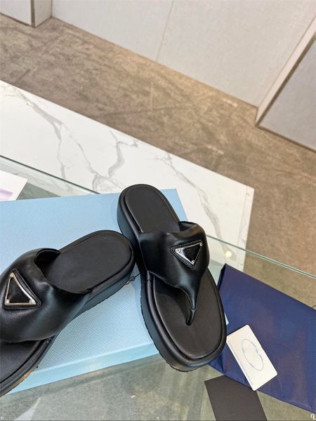 

fashion designer women casual simple luxurious versatile indoor and outside slippers ladies flip-flops solid beach sandals stripes, Black