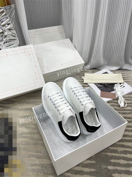 

new brand men designer summmer classics brand fashion casual shoes woman canvas shoes leather black sole sneakers2023