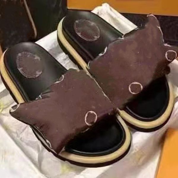 

platform designer pool pillow slides slippers for mens women comfort sunset flat mules easy-to-wear style scuff front strap luxury casual lo, Black
