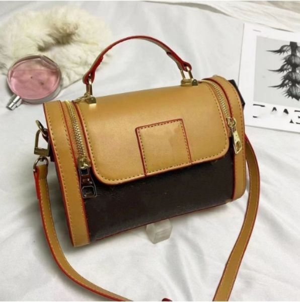 

2023 designer fashion atmosphere handbag high-quality single shoulder crossbody bag seiko fine to let you love