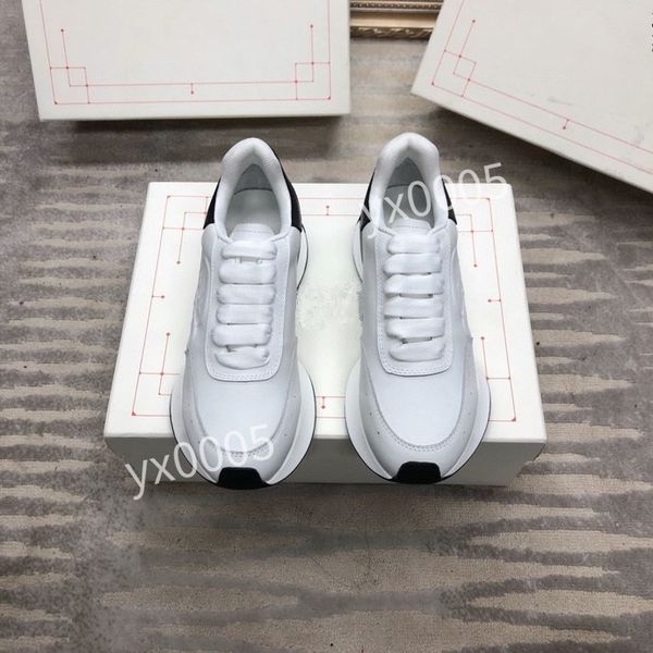

designer brand womans quality classics flat sneaker casual shoes leather white letter overlays fashion platfnorm sneakers2023, Black