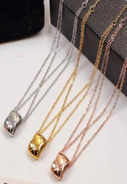 

2021 gold silver rose colors women necklaces fashion jewelry diamond check necklace fashionable titanium steel short c3389269