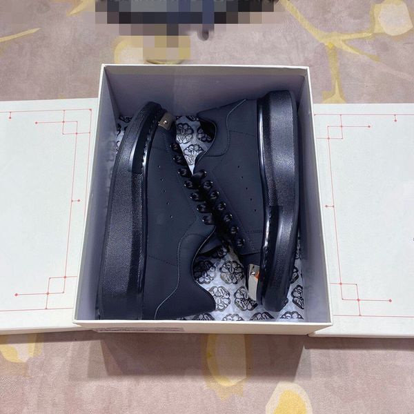 

new classics designer brand quality womens sneaker casual shoes trainers dress shoes mens leather breathable open for change low outdoor spo, Black