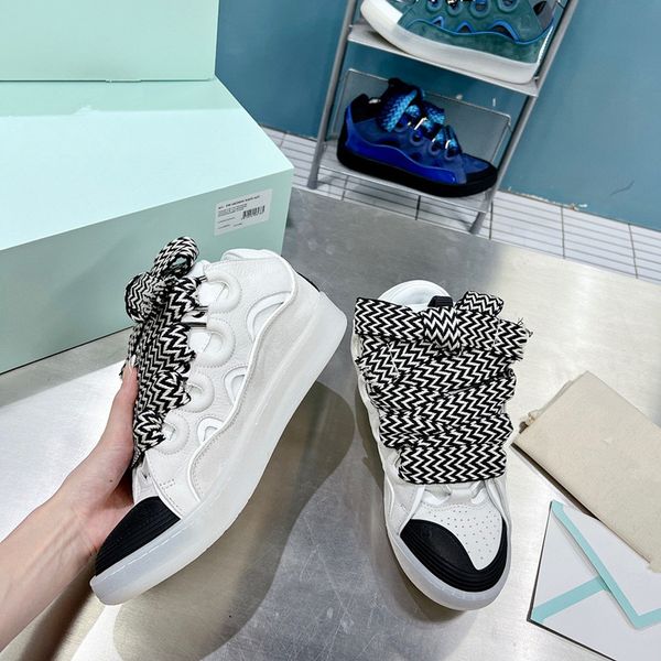 

2023 new casual shoes women designer travel leather lace-up sneaker fashion lady flat running woman 0605, Black