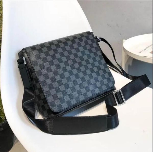 

handbags men leather trio messenger bags luxury shoulder bag make up bag designer handbag tote mans fashion louiseitys purse viutonitys
