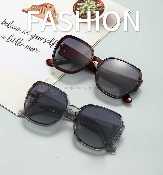 

luxury sunglasses for man shades designer sunglasses for women uv 400 beach sunmmer glasses uv protection fashion sunglass letter casual eye, White;black
